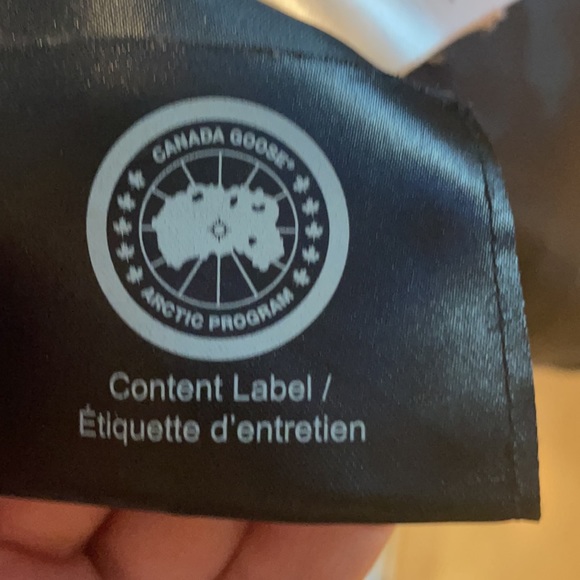 Canada gooose parka! - Picture 13 of 13